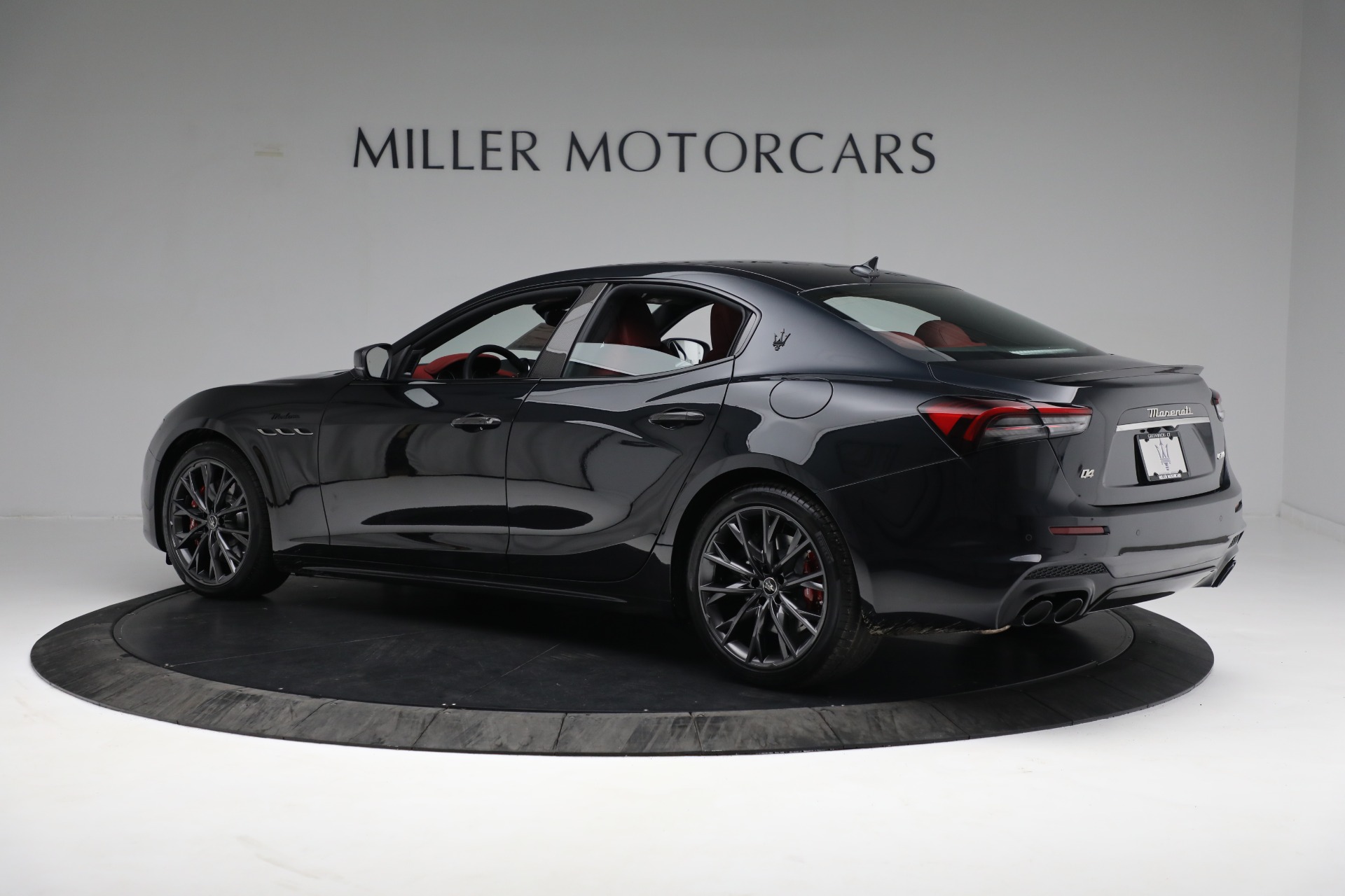 New 2022 Maserati Ghibli Modena Q4 | St. Petersburg, FL