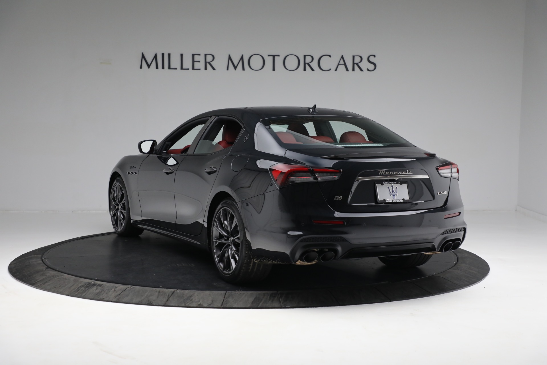 New 2022 Maserati Ghibli Modena Q4 | St. Petersburg, FL