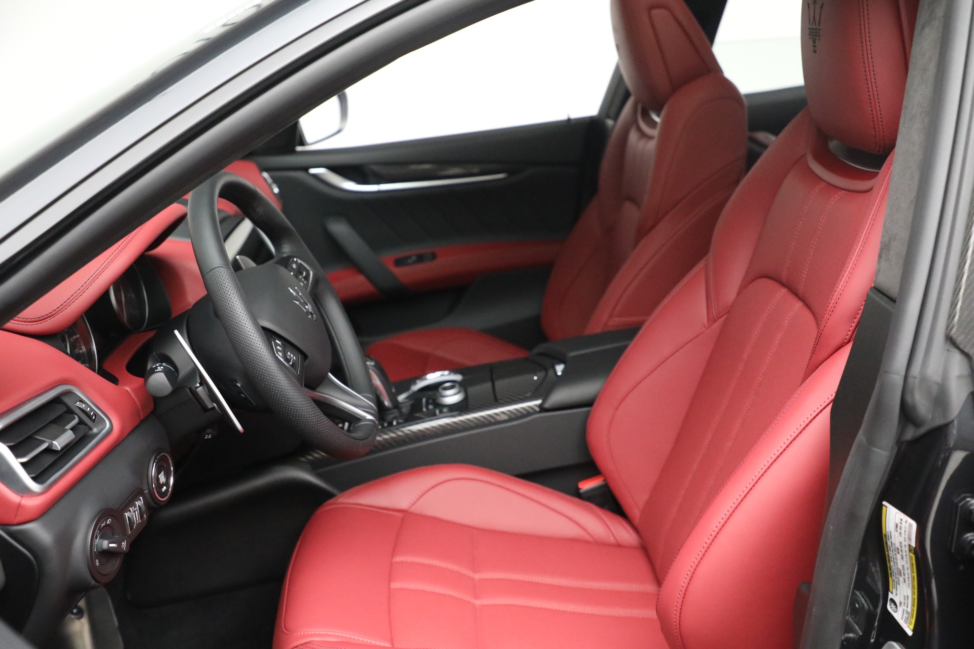 New 2022 Maserati Ghibli Modena Q4 | St. Petersburg, FL