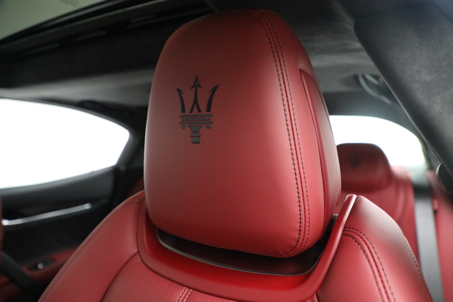 New 2022 Maserati Ghibli Modena Q4 | St. Petersburg, FL
