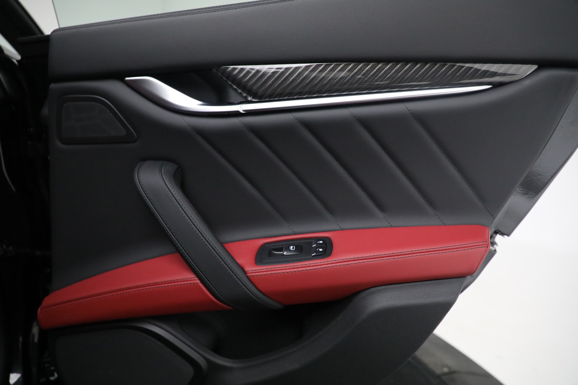 New 2022 Maserati Ghibli Modena Q4 | St. Petersburg, FL