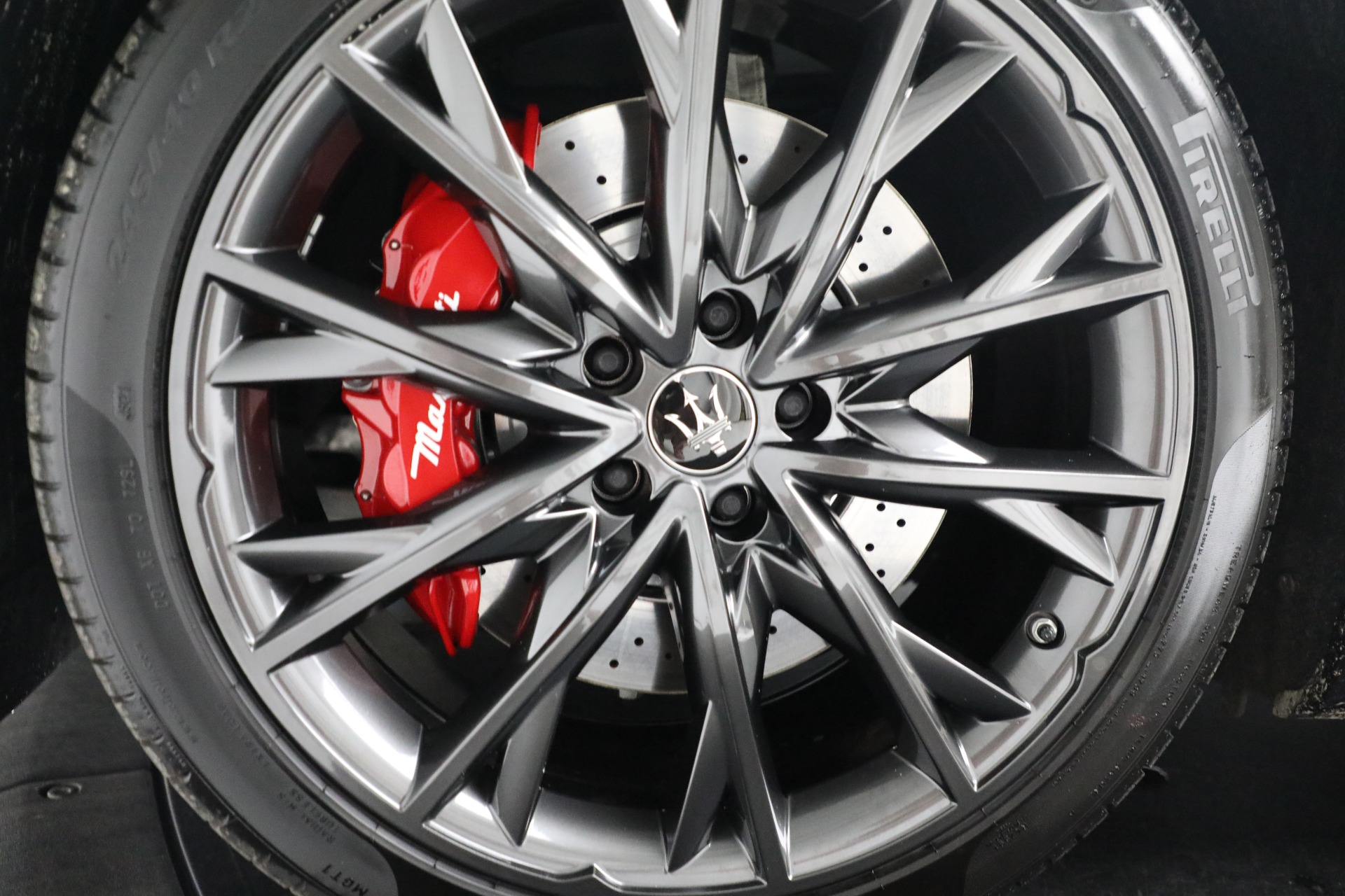 New 2022 Maserati Ghibli Modena Q4 | St. Petersburg, FL
