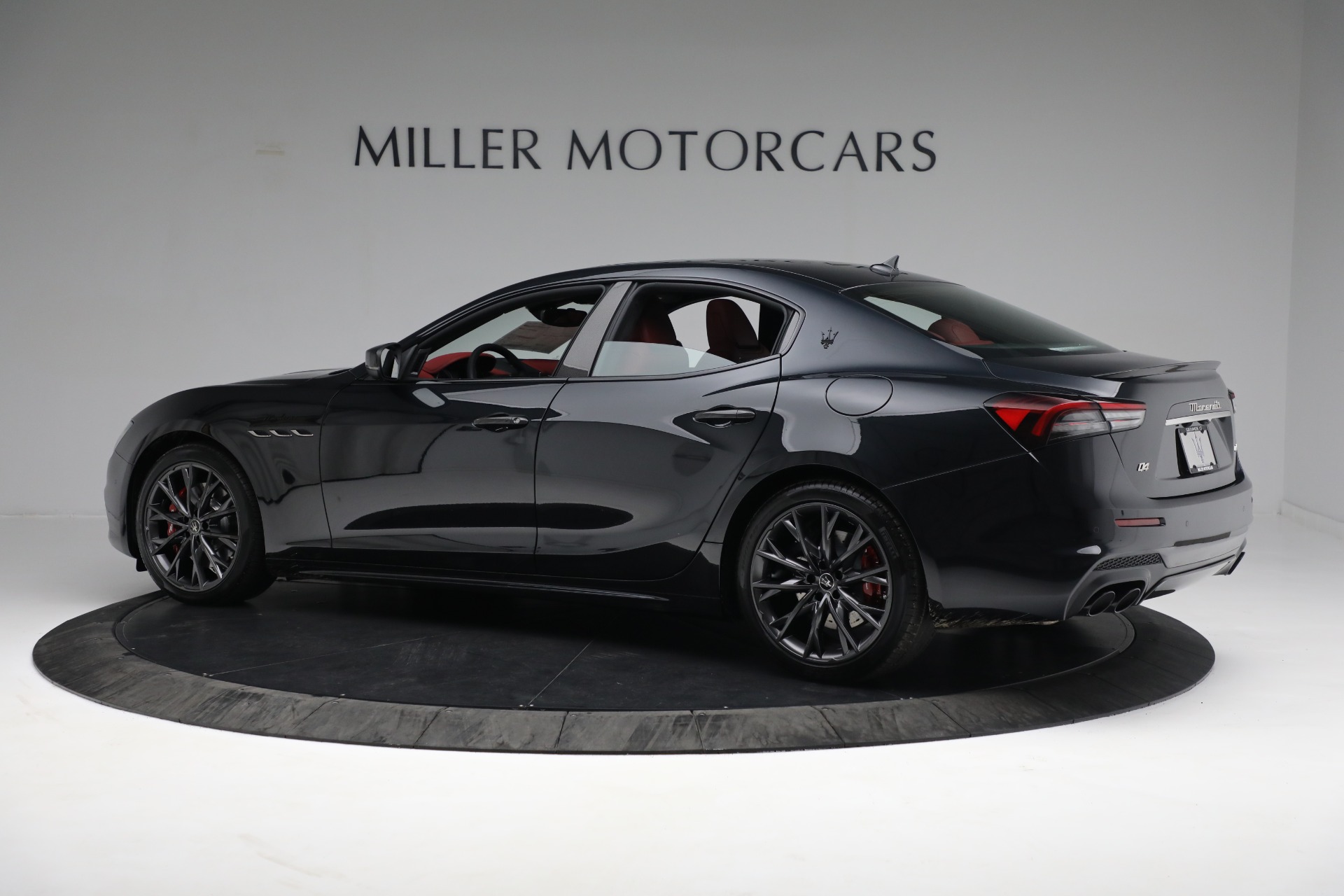 New 2022 Maserati Ghibli Modena Q4 | St. Petersburg, FL