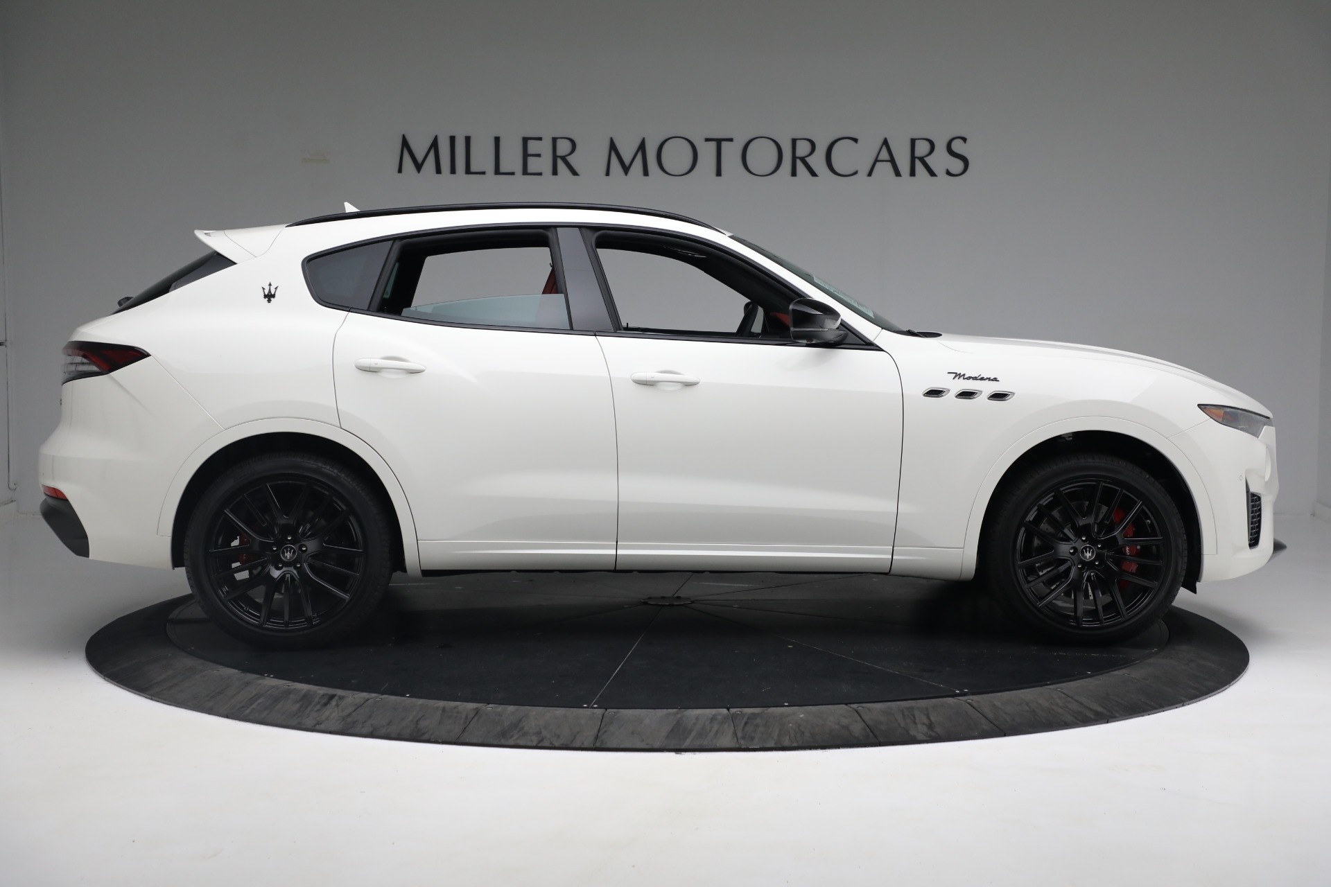 New 2022 Maserati Levante Modena | St. Petersburg, FL