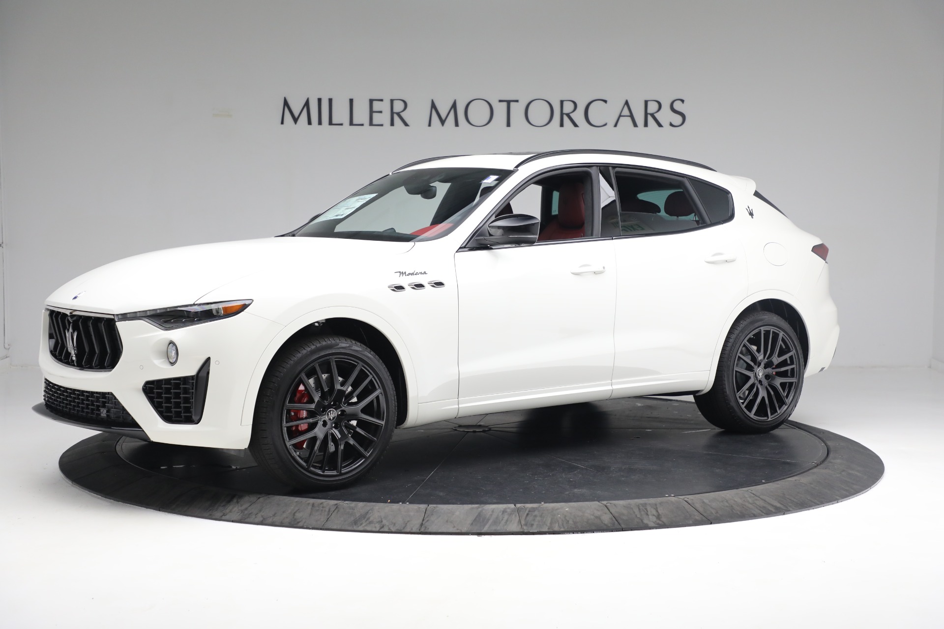 New 2022 Maserati Levante Modena | St. Petersburg, FL