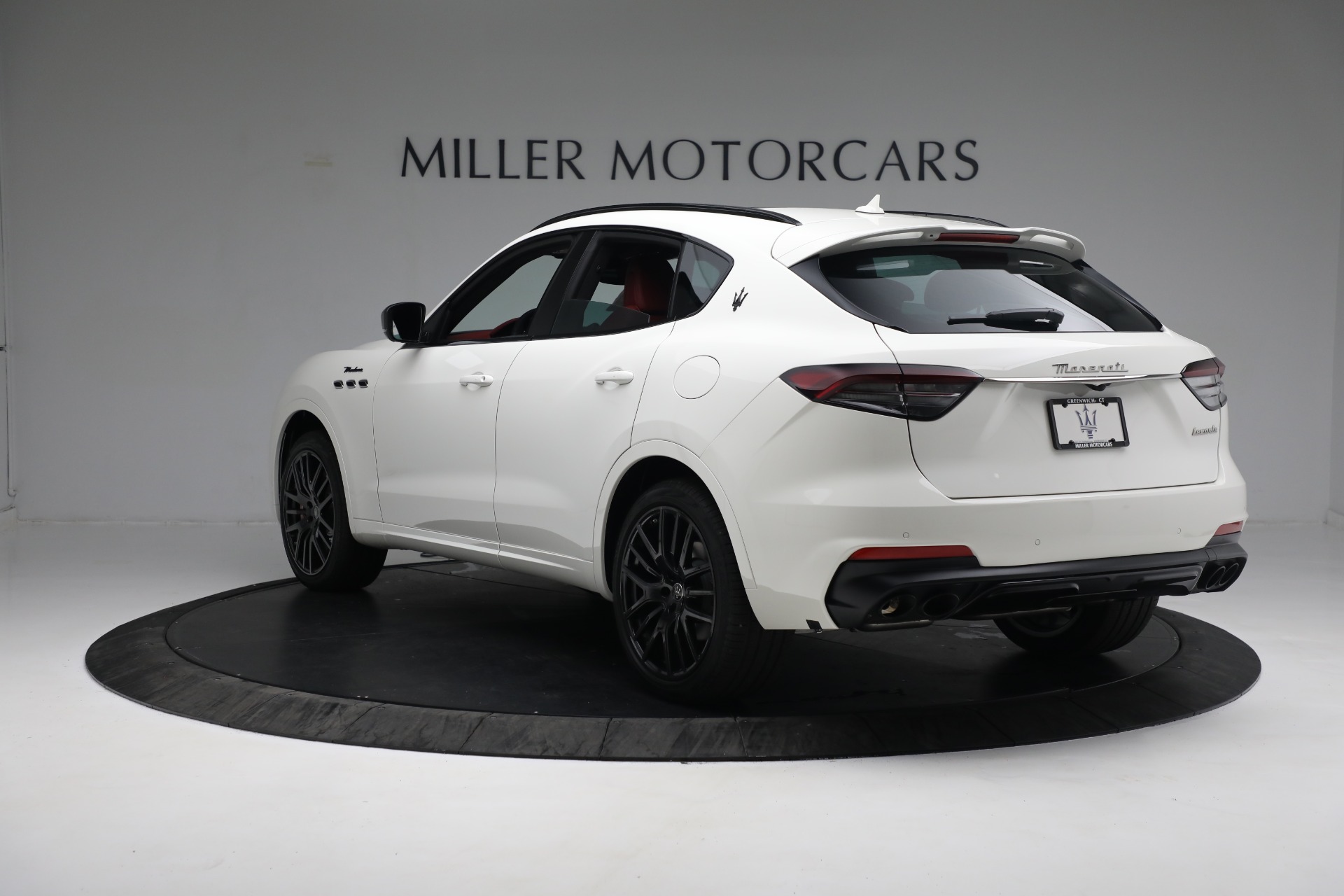 New 2022 Maserati Levante Modena | St. Petersburg, FL