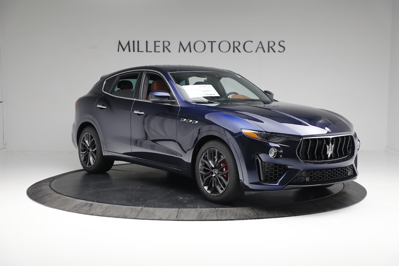 New 2022 Maserati Levante Modena | St. Petersburg, FL