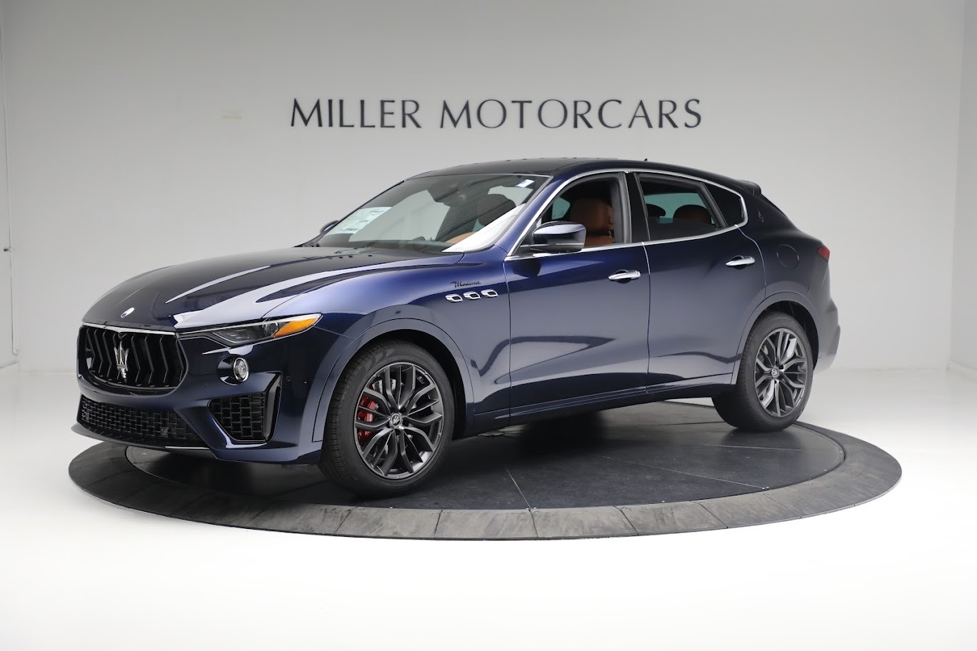 New 2022 Maserati Levante Modena | St. Petersburg, FL