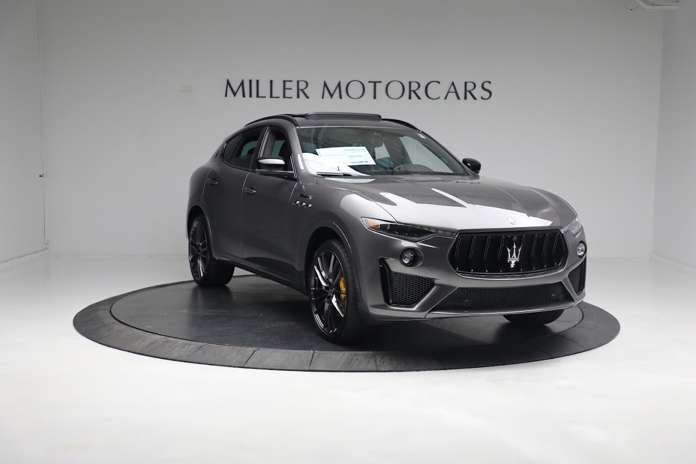 New 2022 Maserati Levante Modena S | St. Petersburg, FL