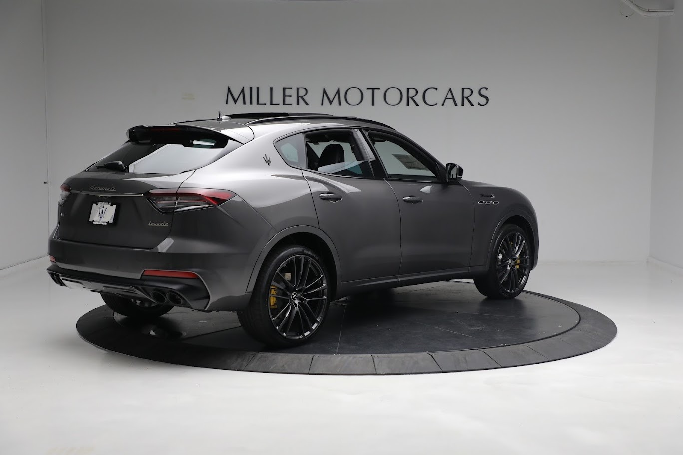 New 2022 Maserati Levante Modena S | St. Petersburg, FL