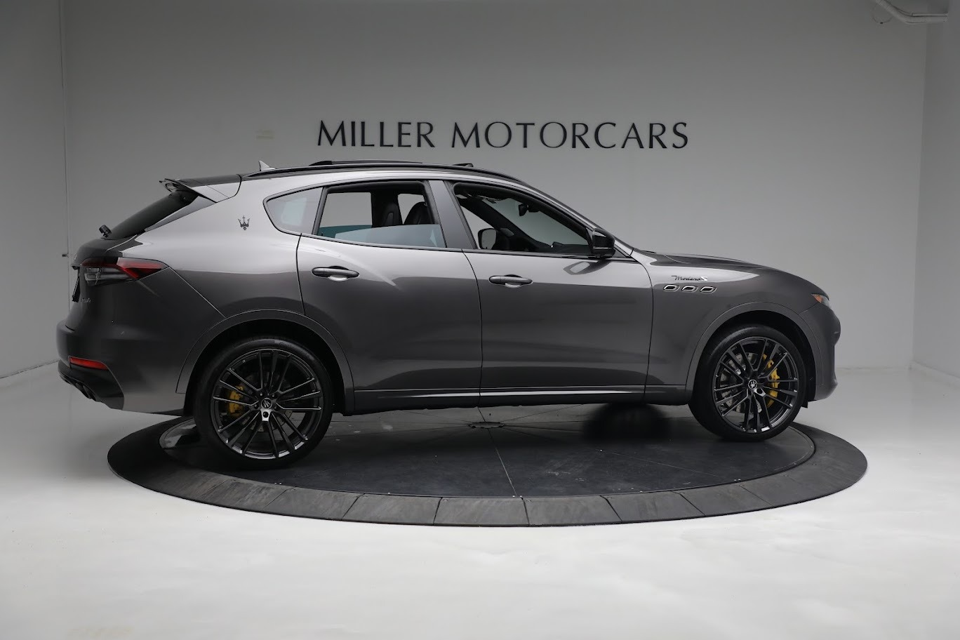 New 2022 Maserati Levante Modena S | St. Petersburg, FL