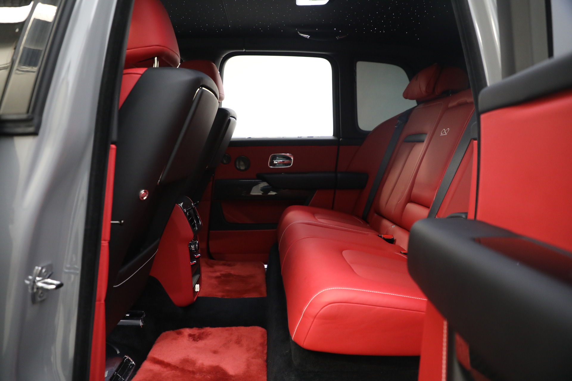 New 2022 Rolls-Royce Cullinan Black Badge | St. Petersburg, FL
