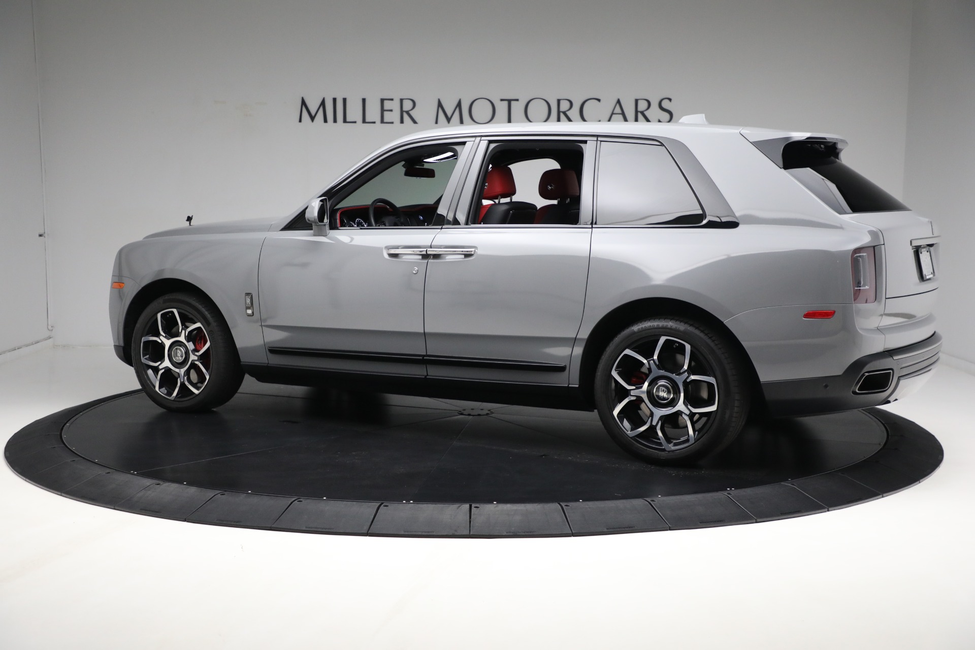 New 2022 Rolls-Royce Cullinan Black Badge | St. Petersburg, FL