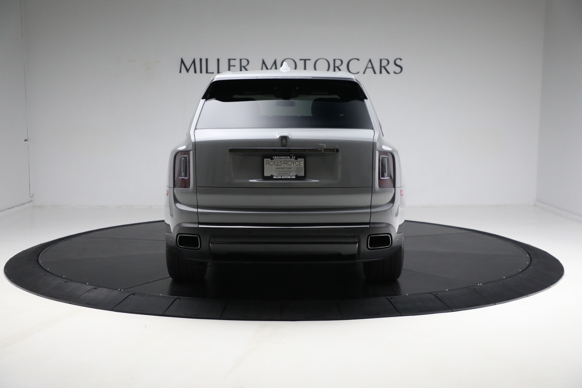 New 2022 Rolls-Royce Cullinan Black Badge | St. Petersburg, FL