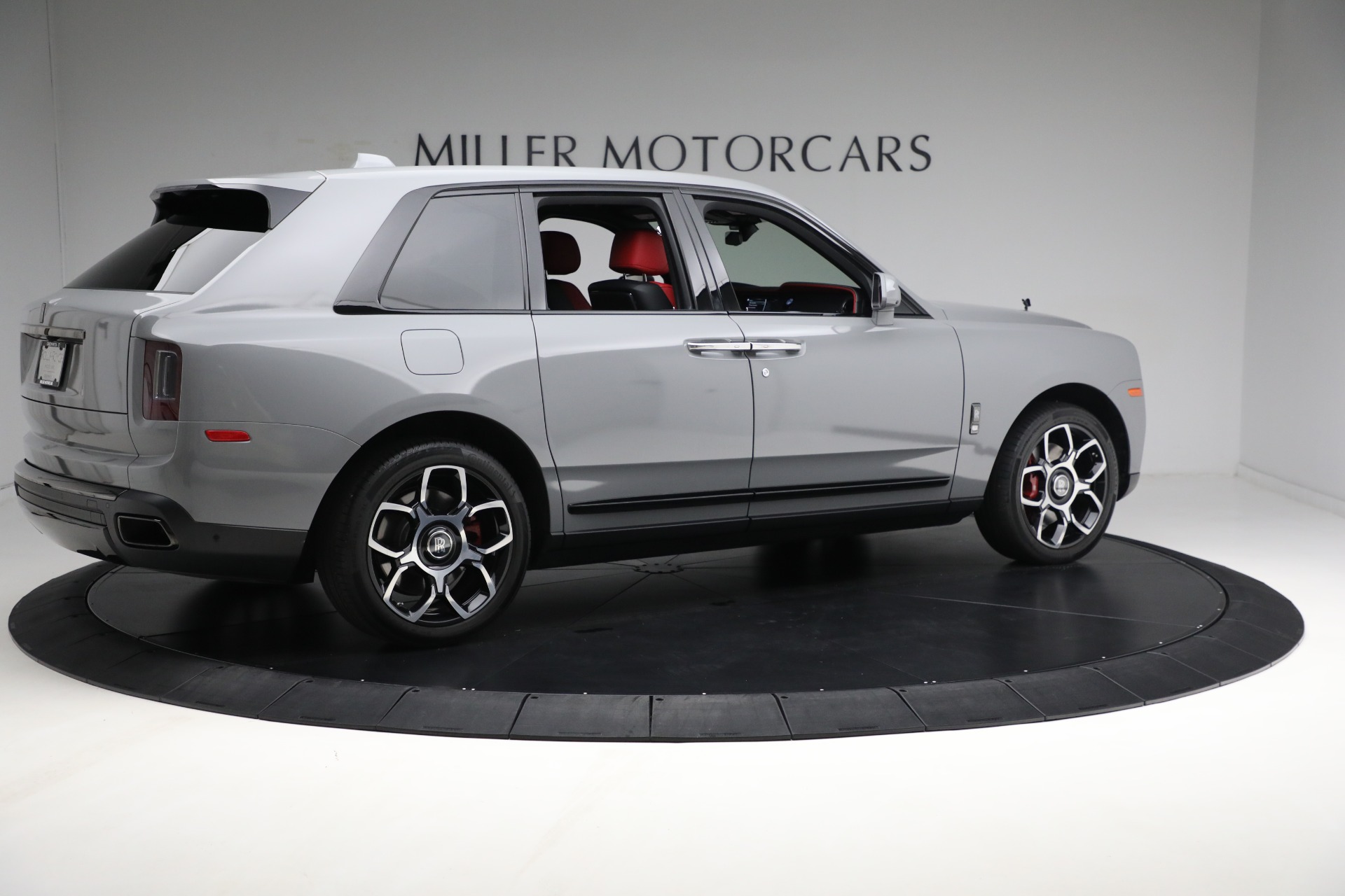 New 2022 Rolls-Royce Cullinan Black Badge | St. Petersburg, FL
