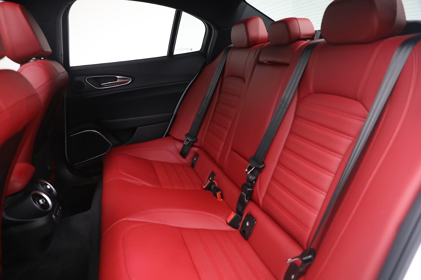 New 2022 Alfa Romeo Giulia Sprint | St. Petersburg, FL
