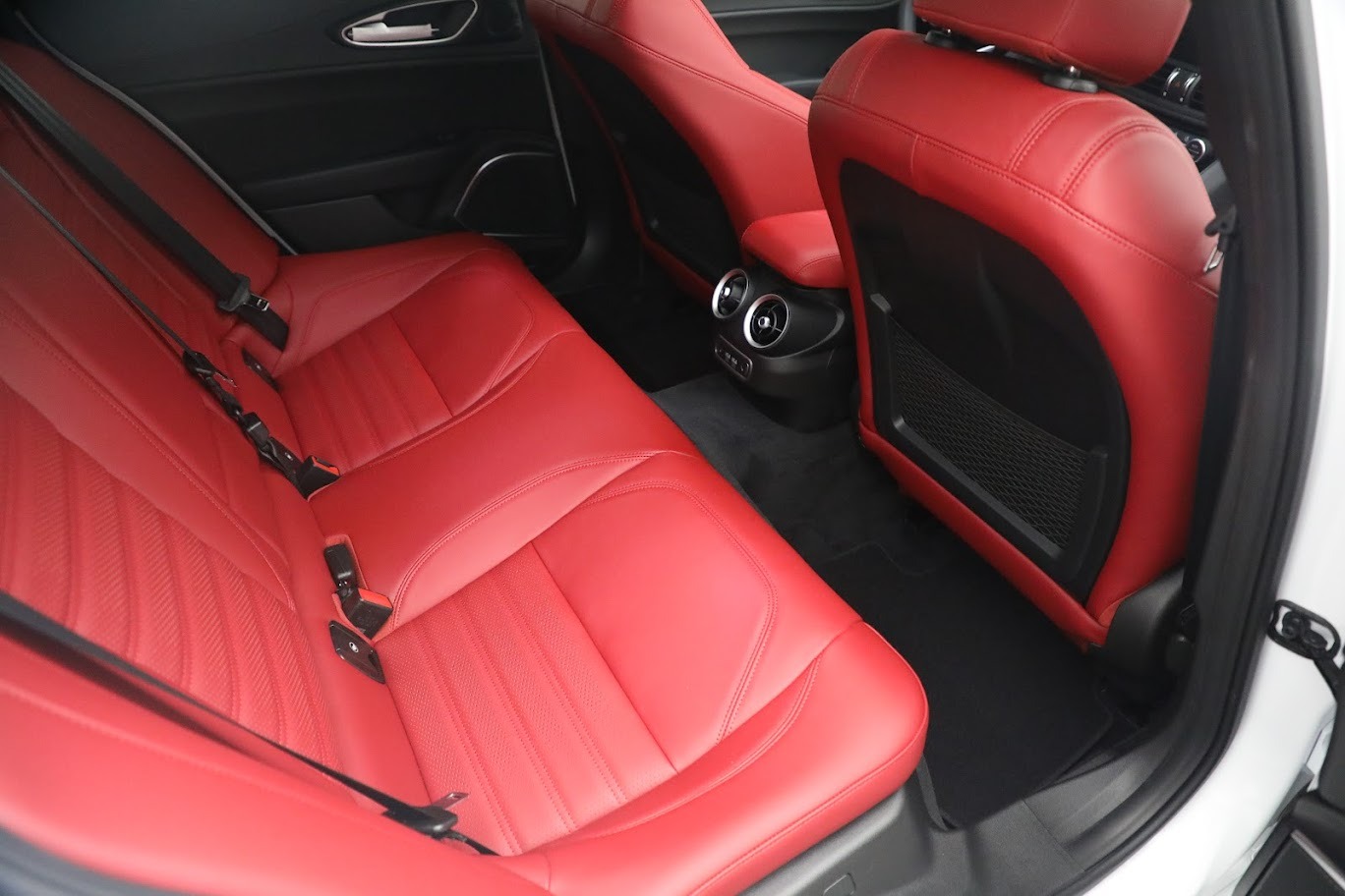 New 2022 Alfa Romeo Giulia Sprint | St. Petersburg, FL