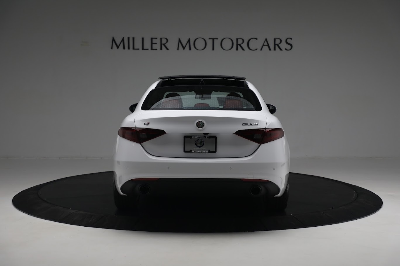 New 2022 Alfa Romeo Giulia Sprint | St. Petersburg, FL