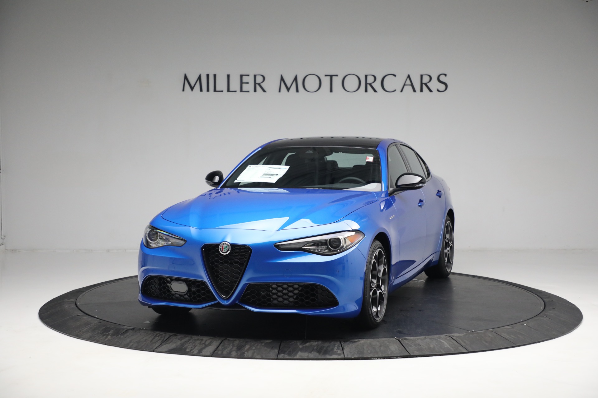 New 2022 Alfa Romeo Giulia Veloce | St. Petersburg, FL