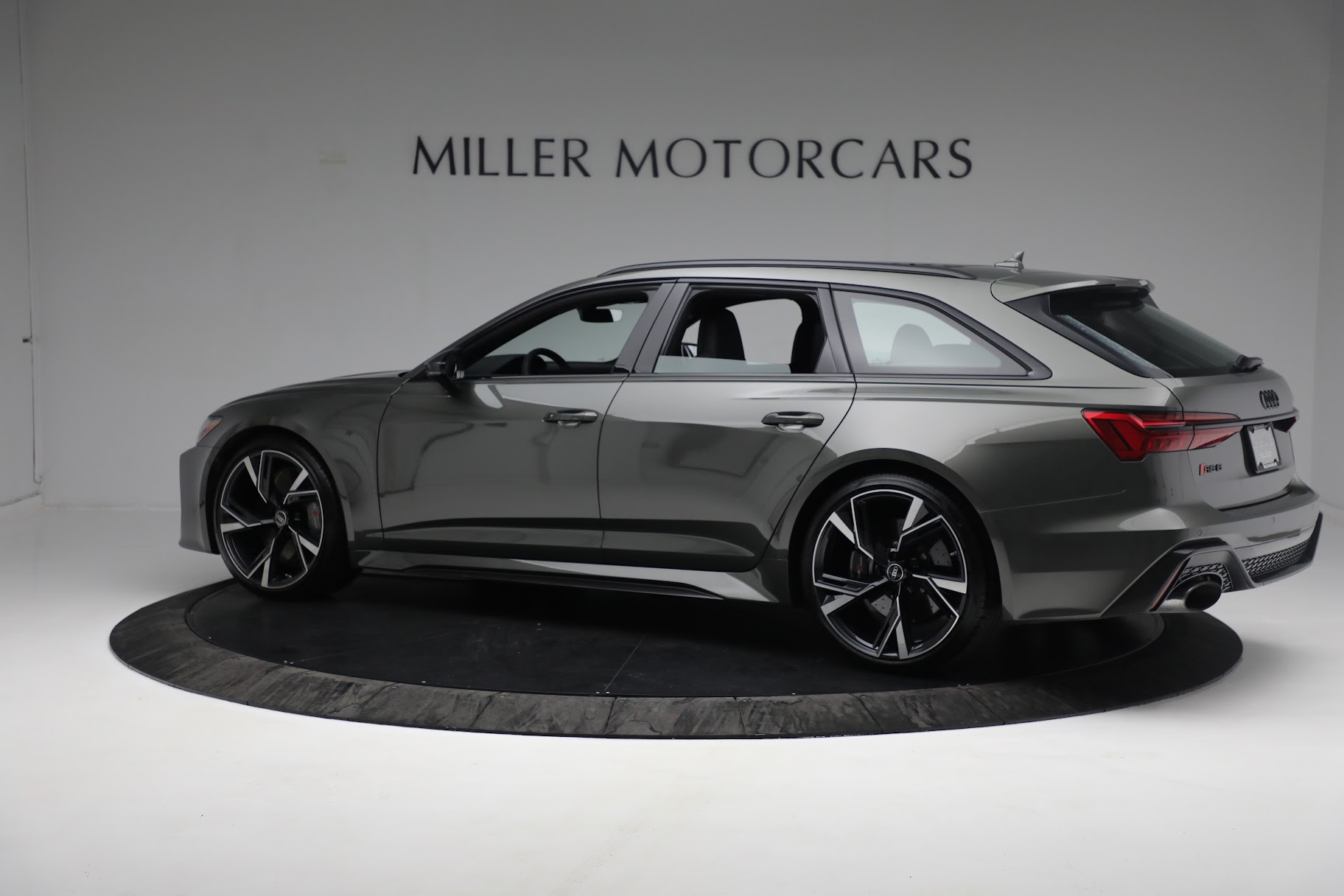Used 2021 Audi RS 6 Avant 4.0T quattro Avant | St. Petersburg, FL