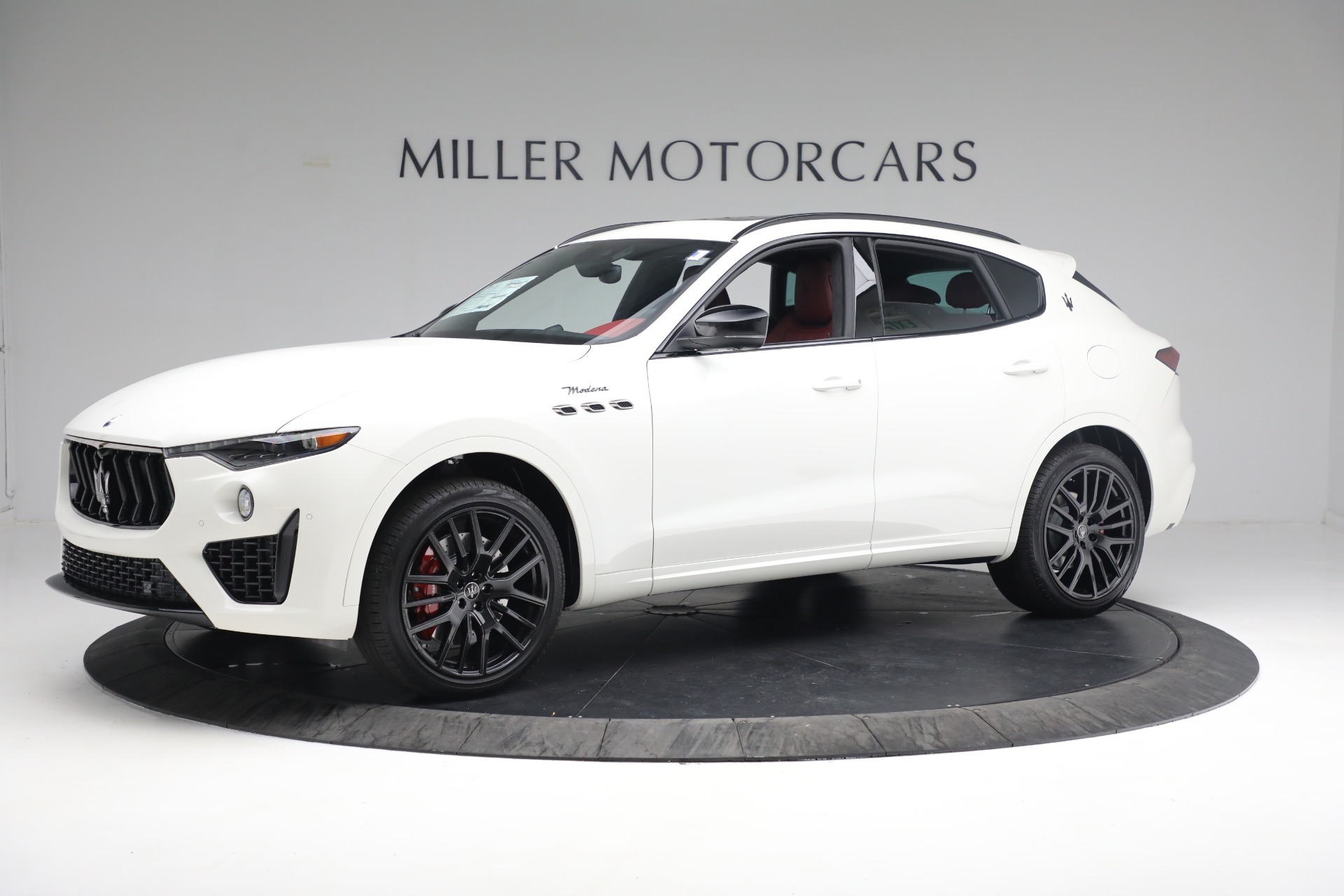 New 2022 Maserati Levante Modena | St. Petersburg, FL