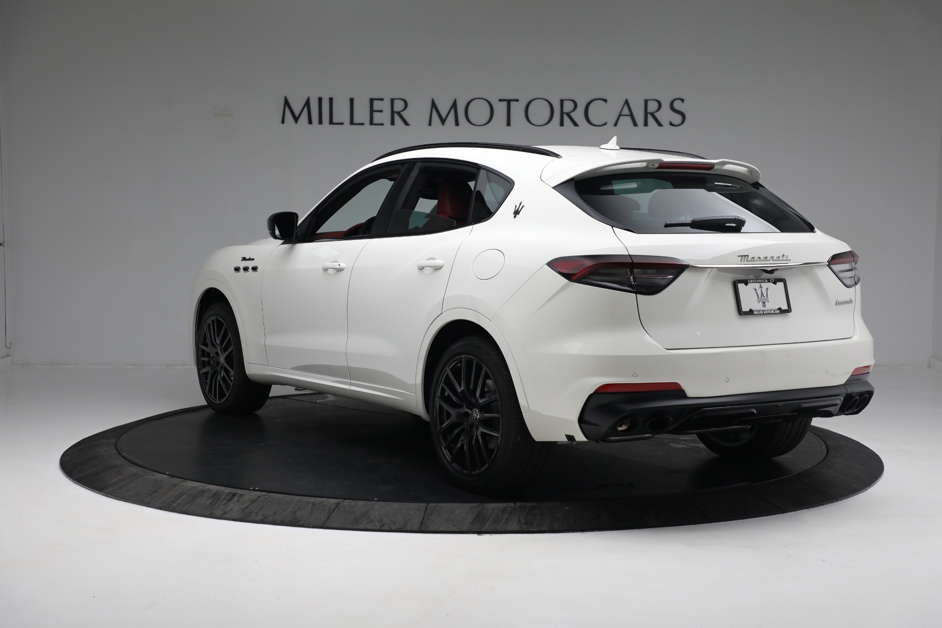 New 2022 Maserati Levante Modena | St. Petersburg, FL