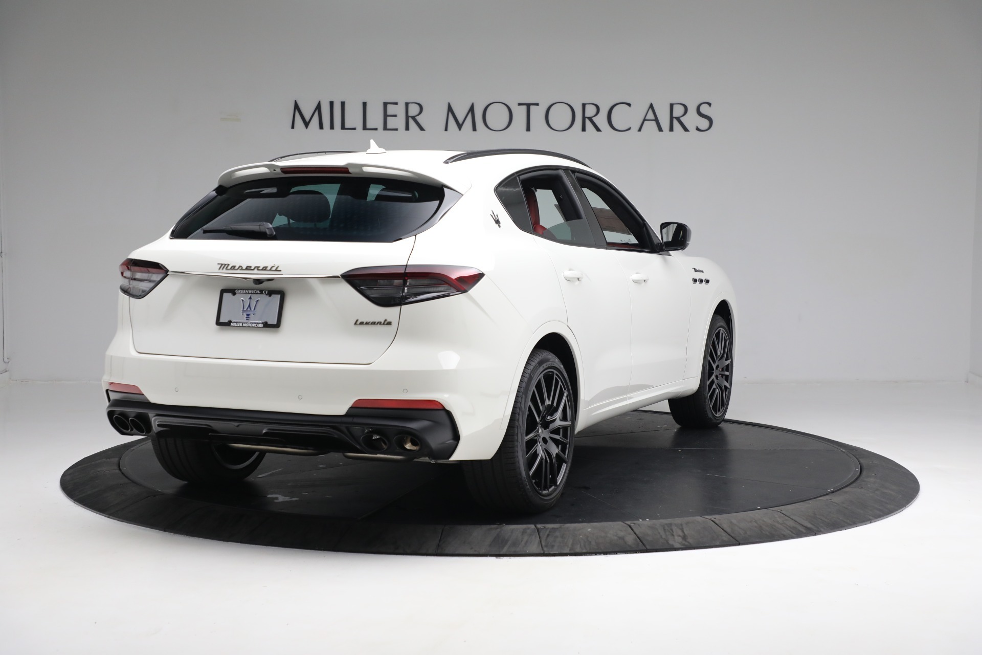 New 2022 Maserati Levante Modena | St. Petersburg, FL