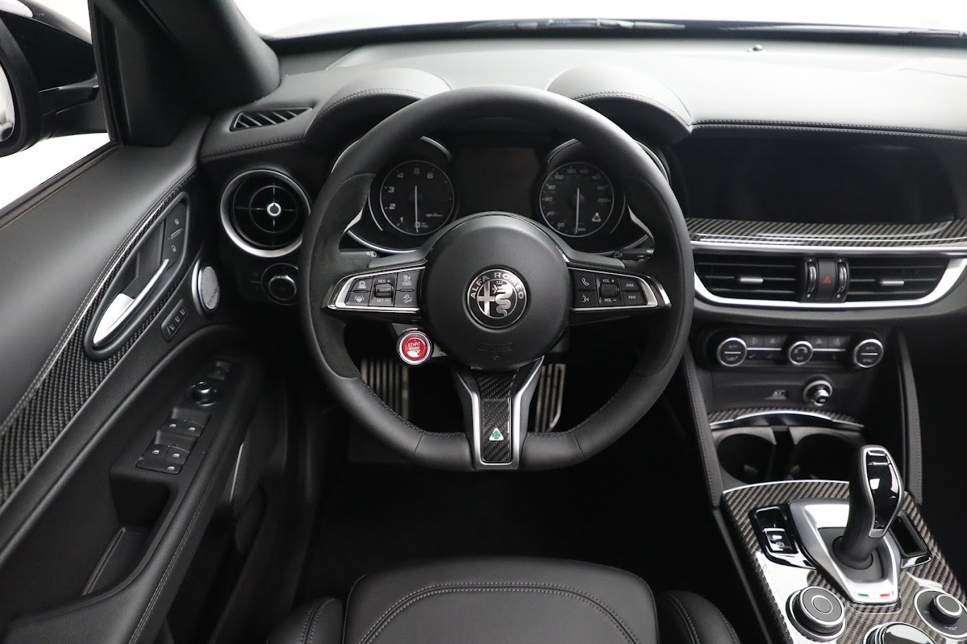New 2022 Alfa Romeo Stelvio Quadrifoglio | St. Petersburg, FL