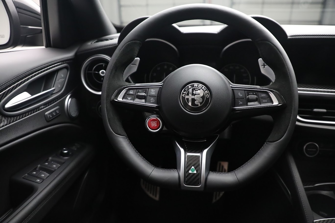 New 2022 Alfa Romeo Stelvio Quadrifoglio | St. Petersburg, FL