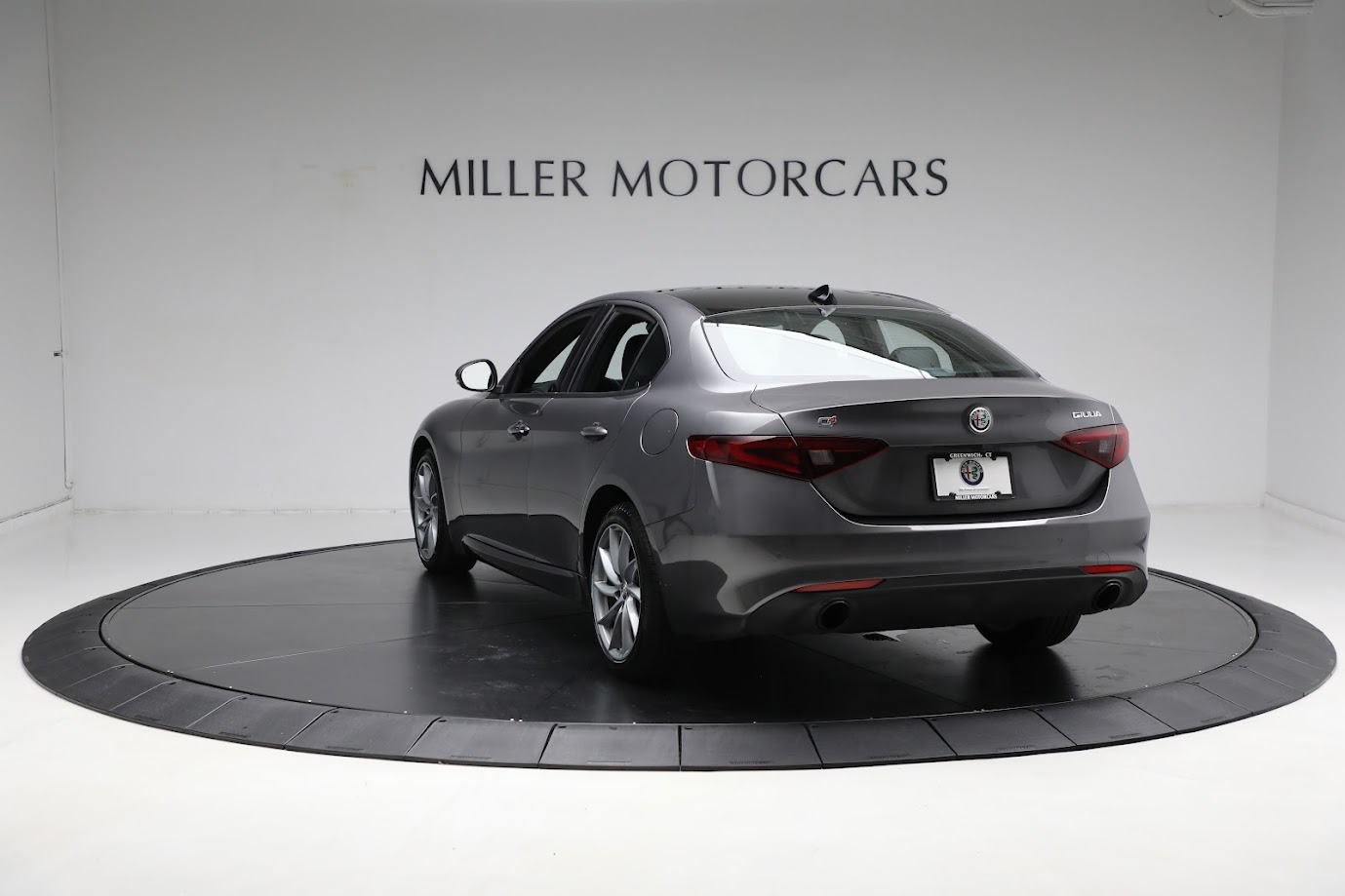 New 2023 Alfa Romeo Giulia Sprint | St. Petersburg, FL
