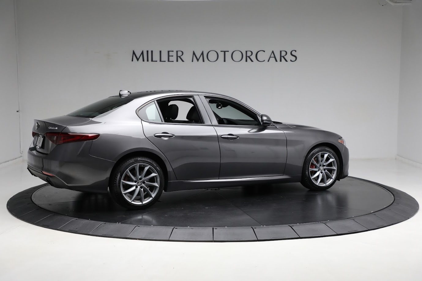 New 2023 Alfa Romeo Giulia Sprint | St. Petersburg, FL