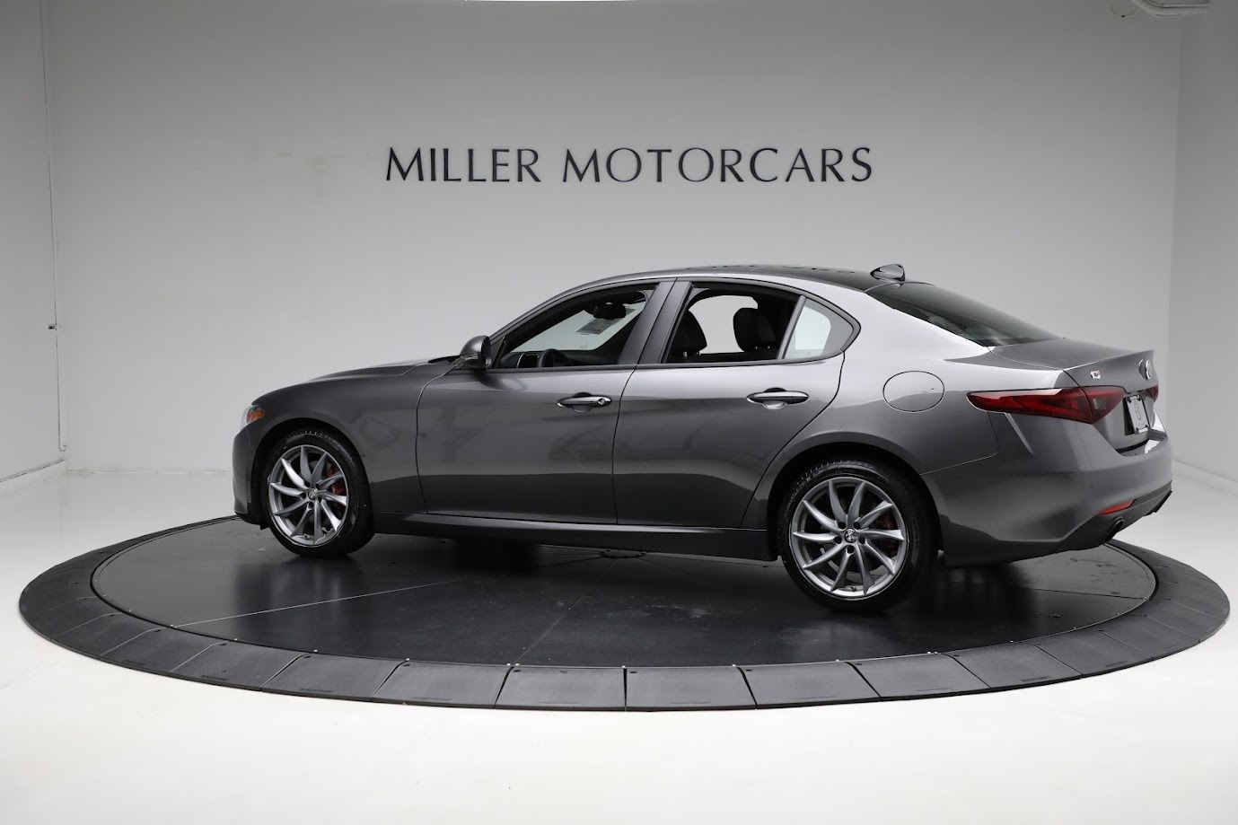 New 2023 Alfa Romeo Giulia Sprint | St. Petersburg, FL