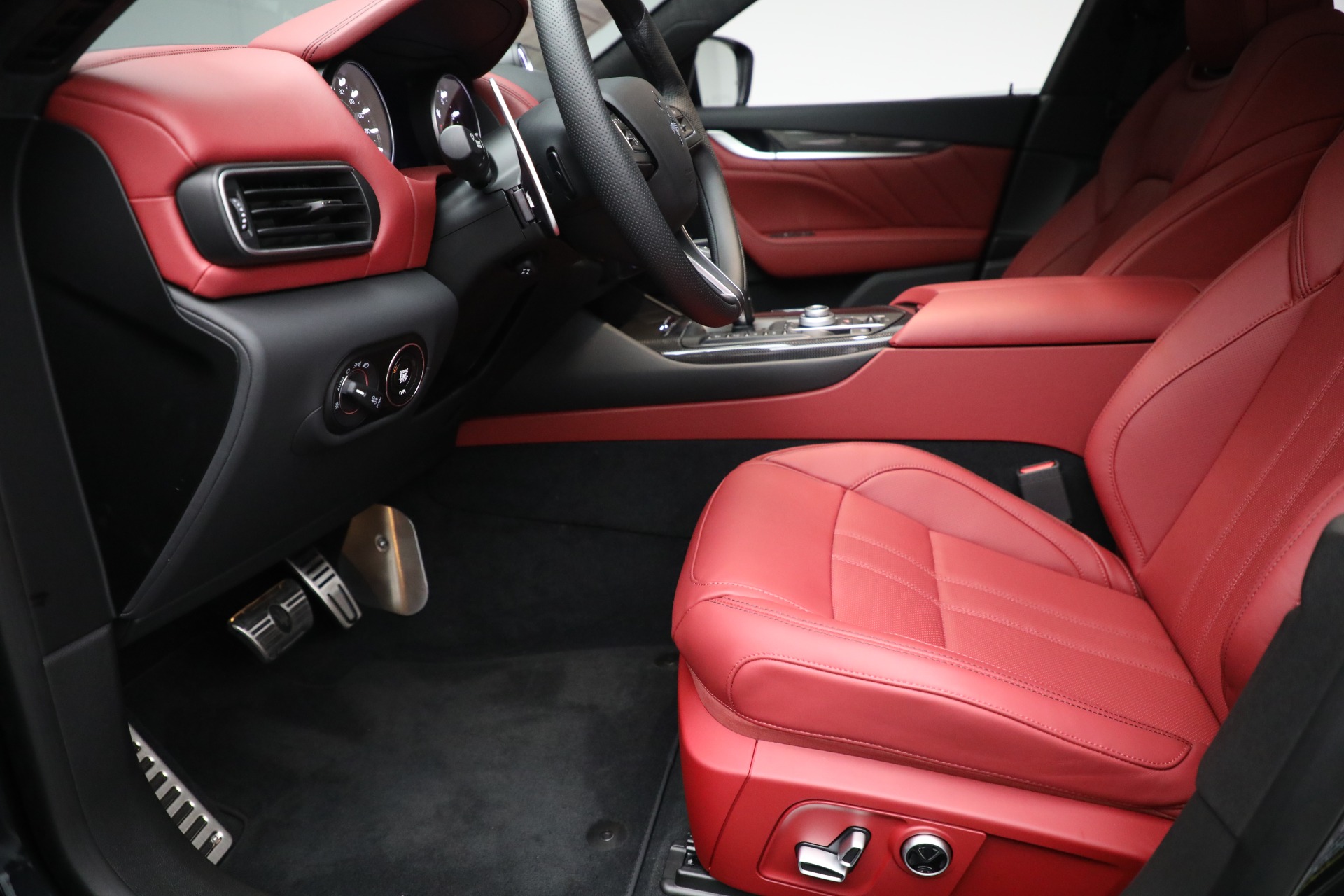 New 2022 Maserati Levante Modena | St. Petersburg, FL