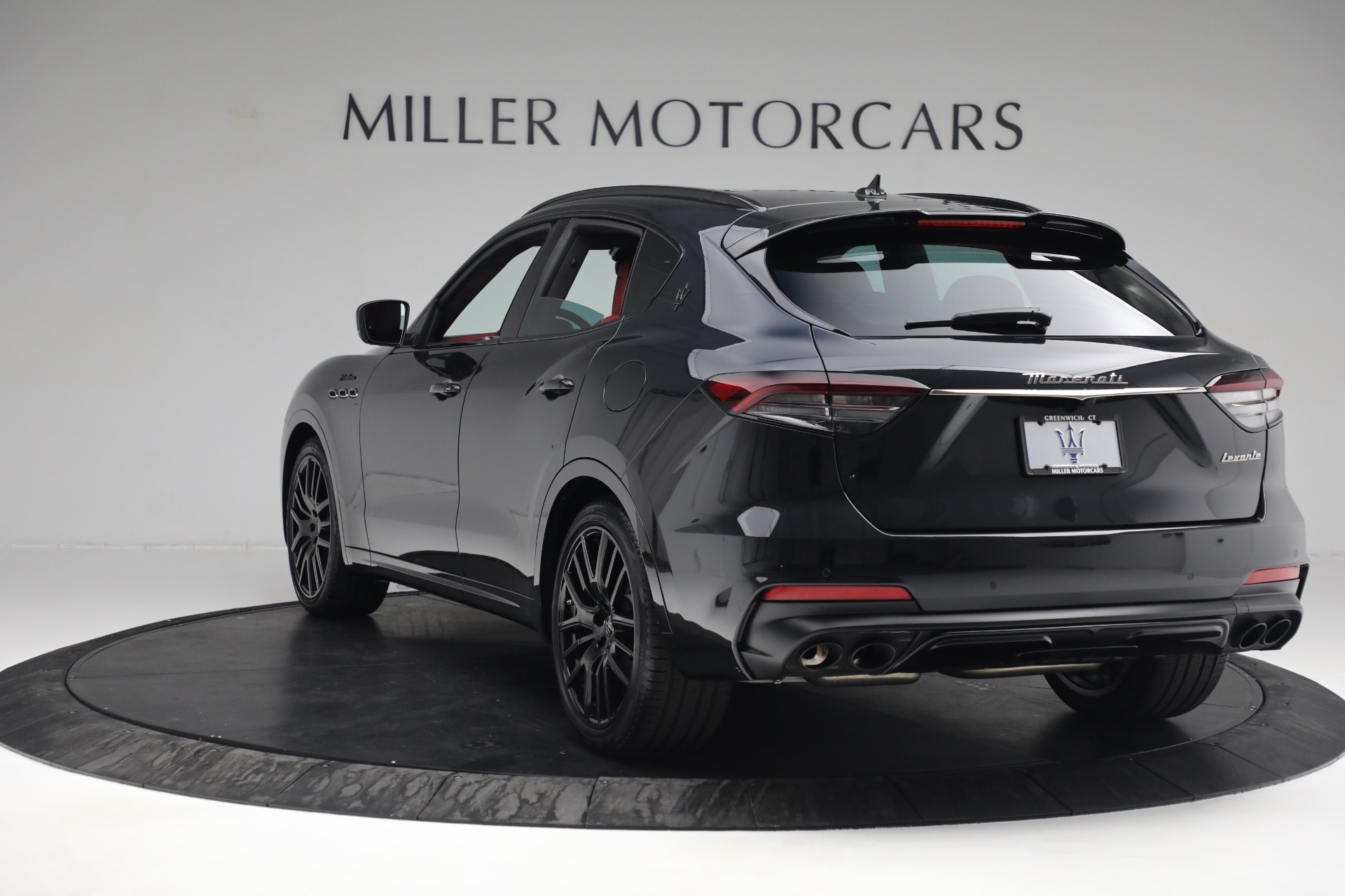 New 2022 Maserati Levante Modena | St. Petersburg, FL