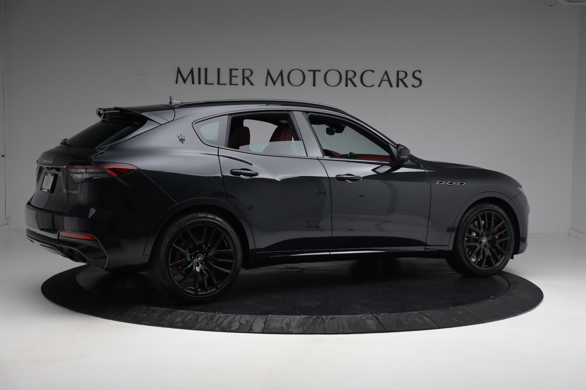 New 2022 Maserati Levante Modena | St. Petersburg, FL