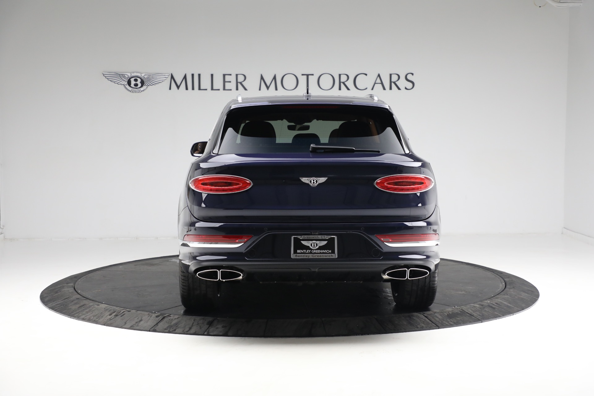 New 2022 Bentley Bentayga V8 First Edition | St. Petersburg, FL