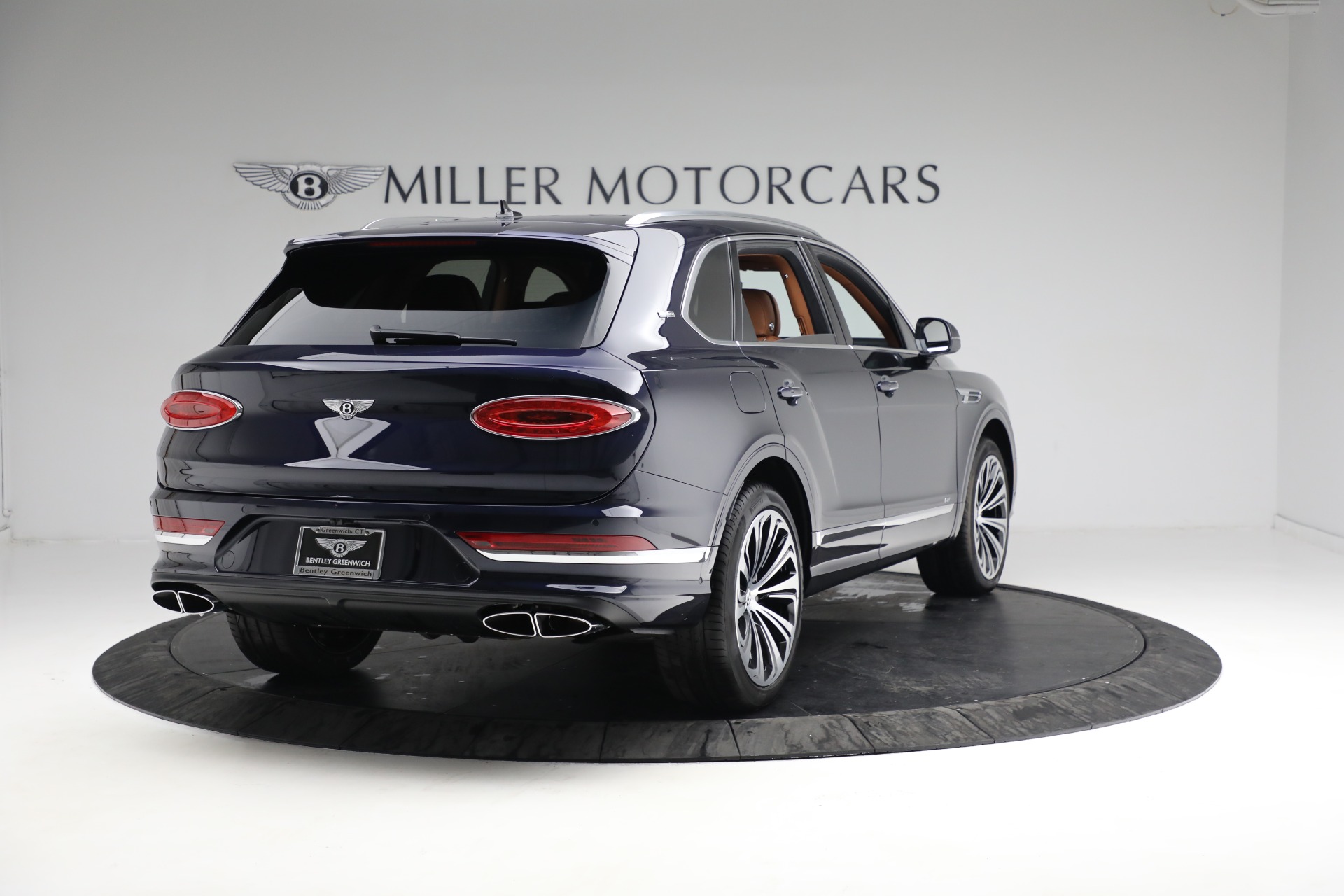 New 2022 Bentley Bentayga V8 First Edition | St. Petersburg, FL