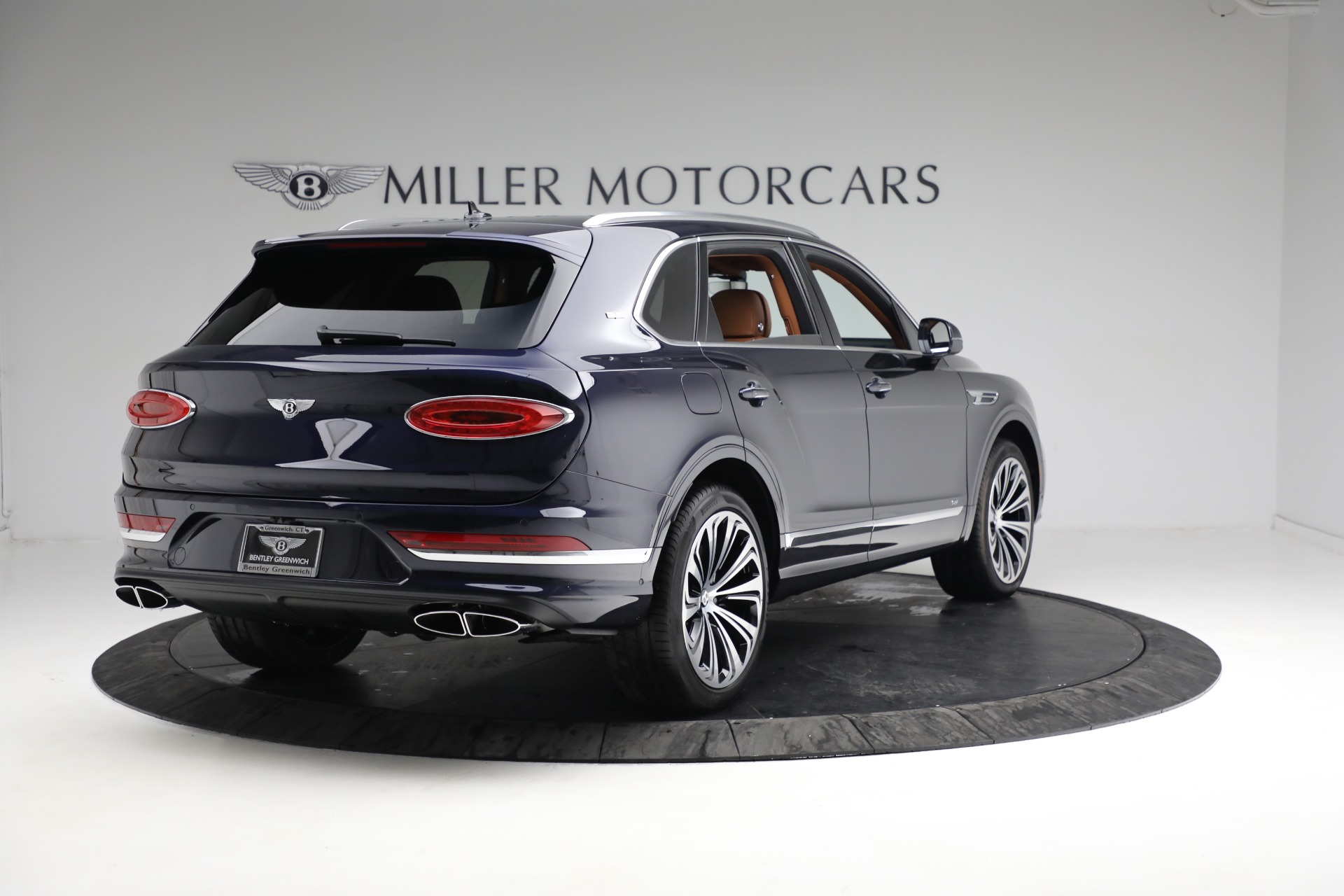 New 2022 Bentley Bentayga V8 First Edition | St. Petersburg, FL
