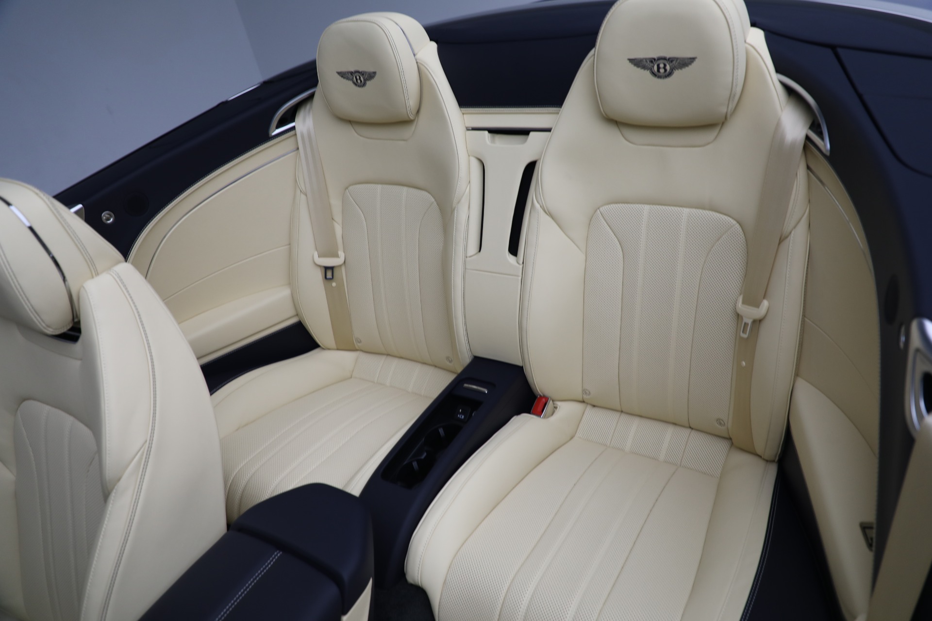 Used 2022 Bentley Continental GT V8 | St. Petersburg, FL