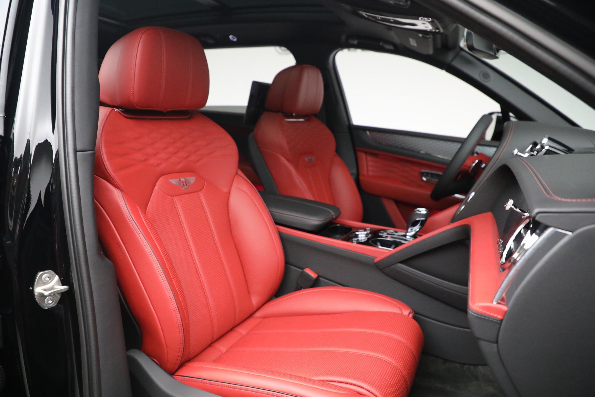New 2023 Bentley Bentayga EWB Azure | St. Petersburg, FL
