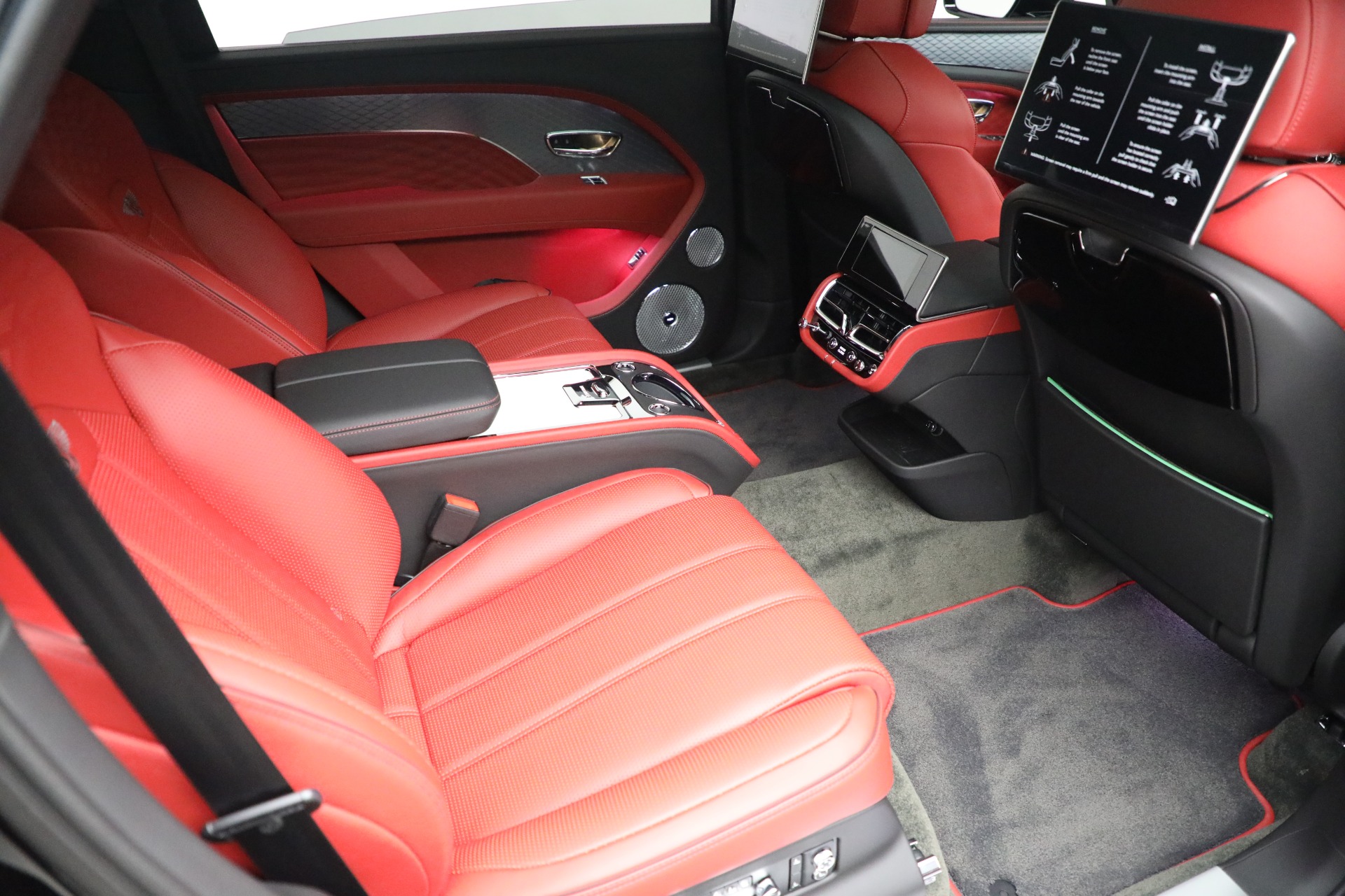 New 2023 Bentley Bentayga EWB Azure | St. Petersburg, FL
