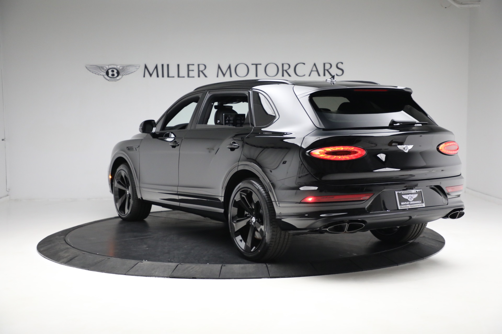 New 2023 Bentley Bentayga EWB V8 | St. Petersburg, FL