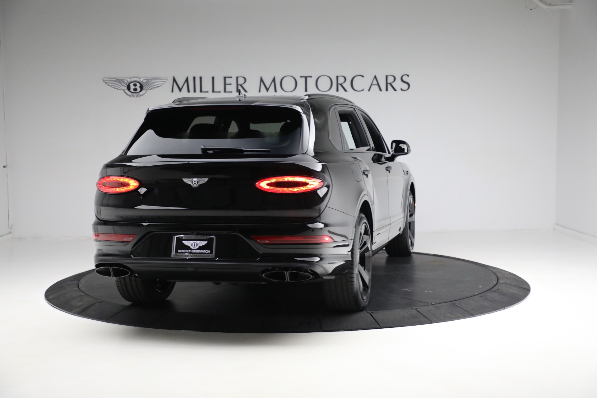 New 2023 Bentley Bentayga EWB V8 | St. Petersburg, FL