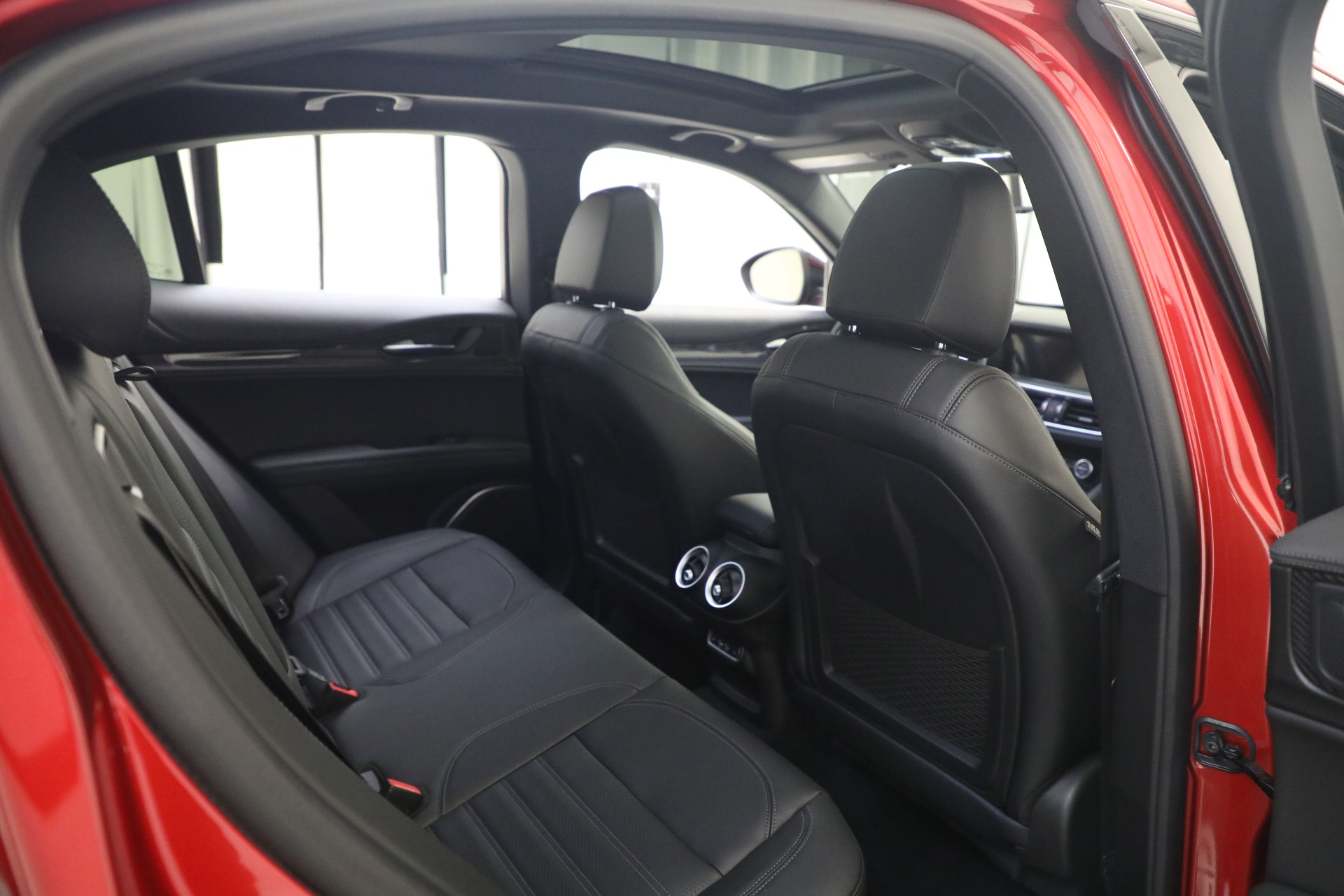 New 2023 Alfa Romeo Stelvio Quadrifoglio | St. Petersburg, FL
