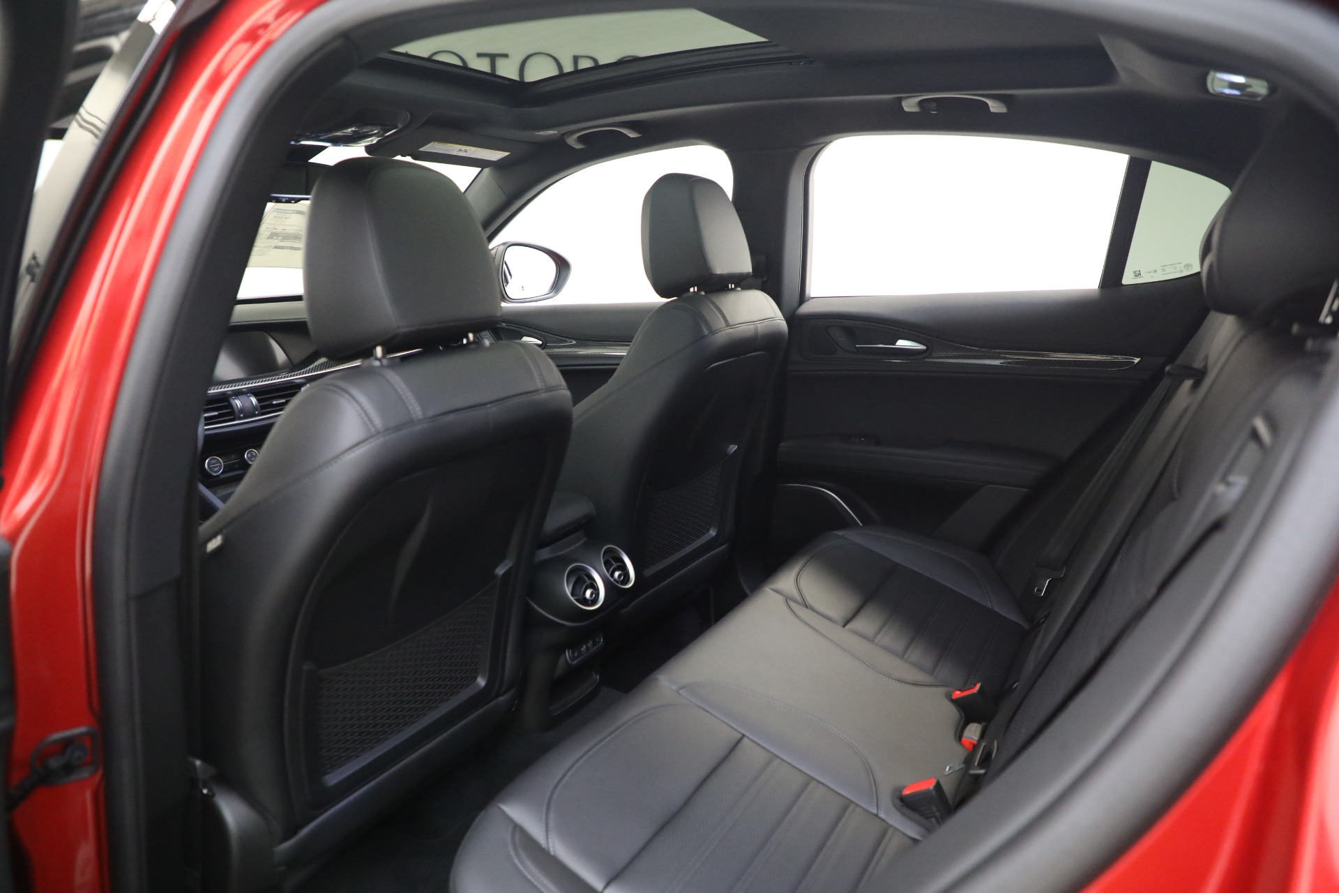 New 2023 Alfa Romeo Stelvio Quadrifoglio | St. Petersburg, FL