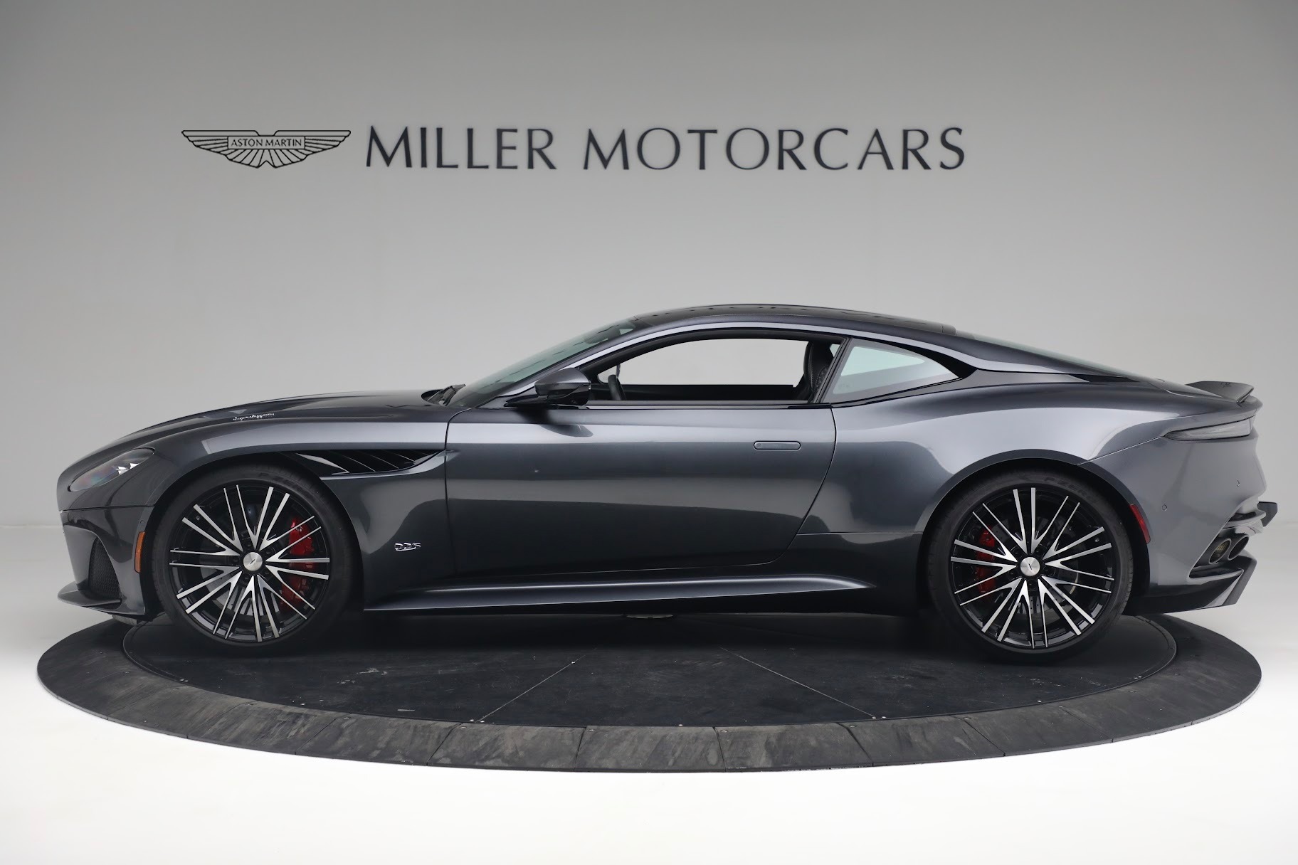 Used 2020 Aston Martin DBS Superleggera | St. Petersburg, FL
