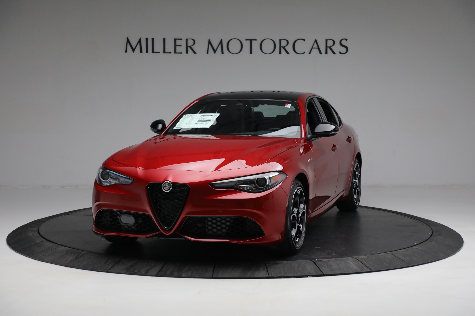 New 2023 Alfa Romeo Giulia Veloce | St. Petersburg, FL