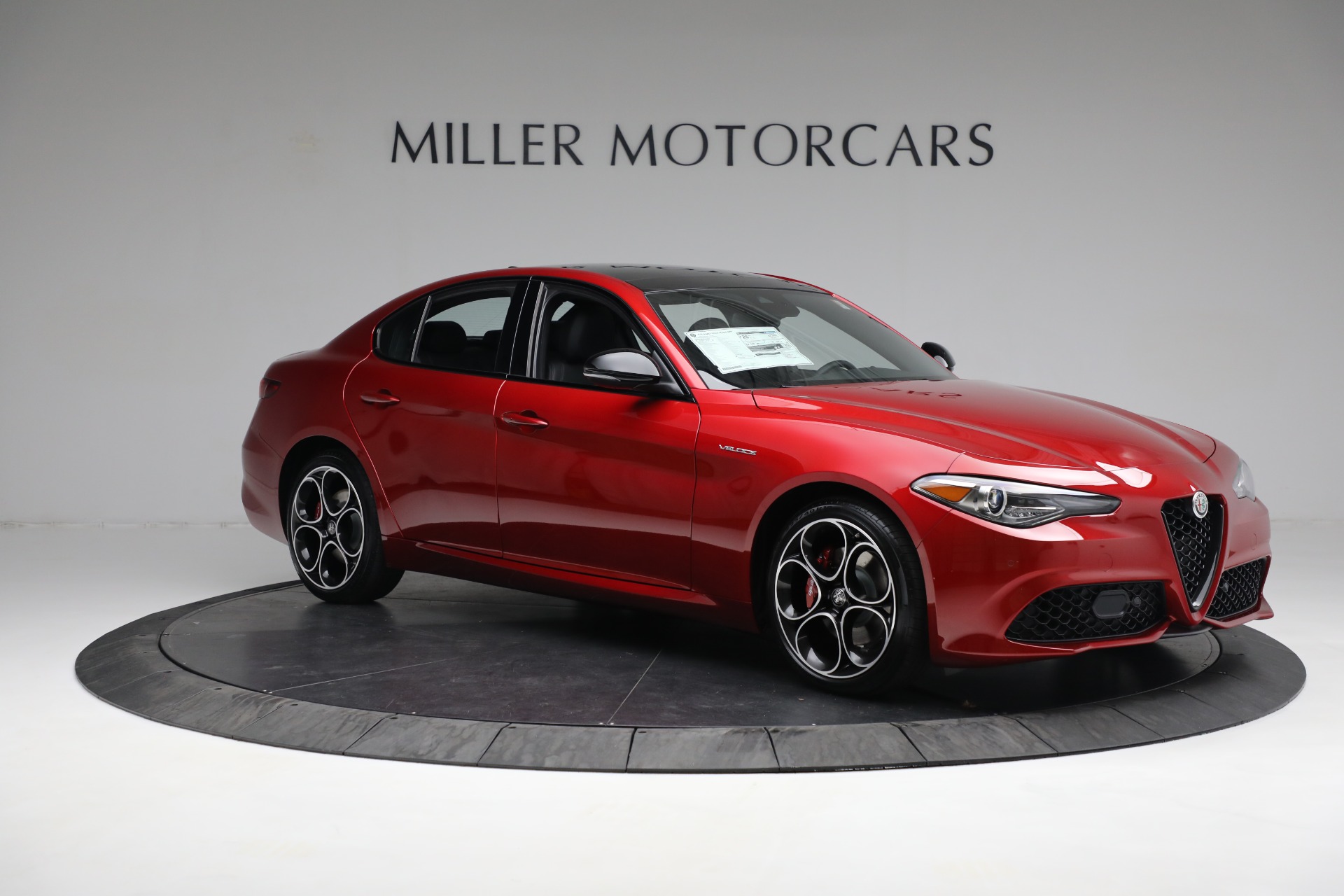 New 2023 Alfa Romeo Giulia Veloce | St. Petersburg, FL
