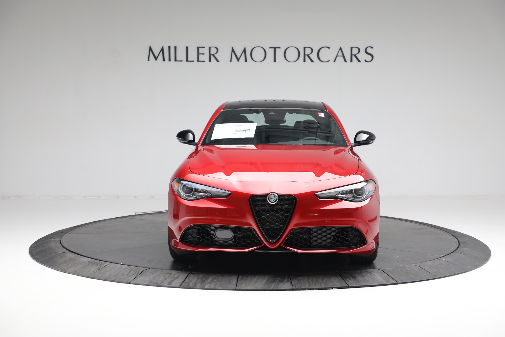 New 2023 Alfa Romeo Giulia Veloce | St. Petersburg, FL