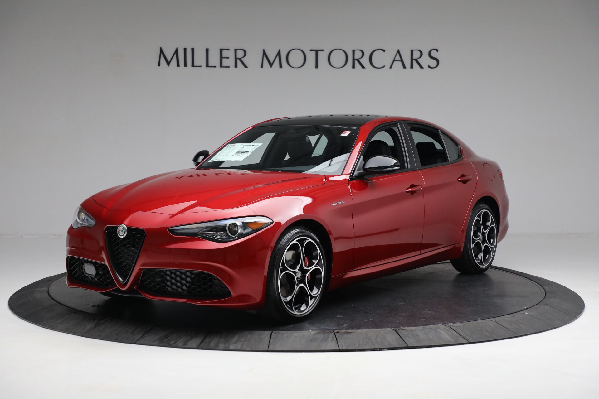 New 2023 Alfa Romeo Giulia Veloce | St. Petersburg, FL